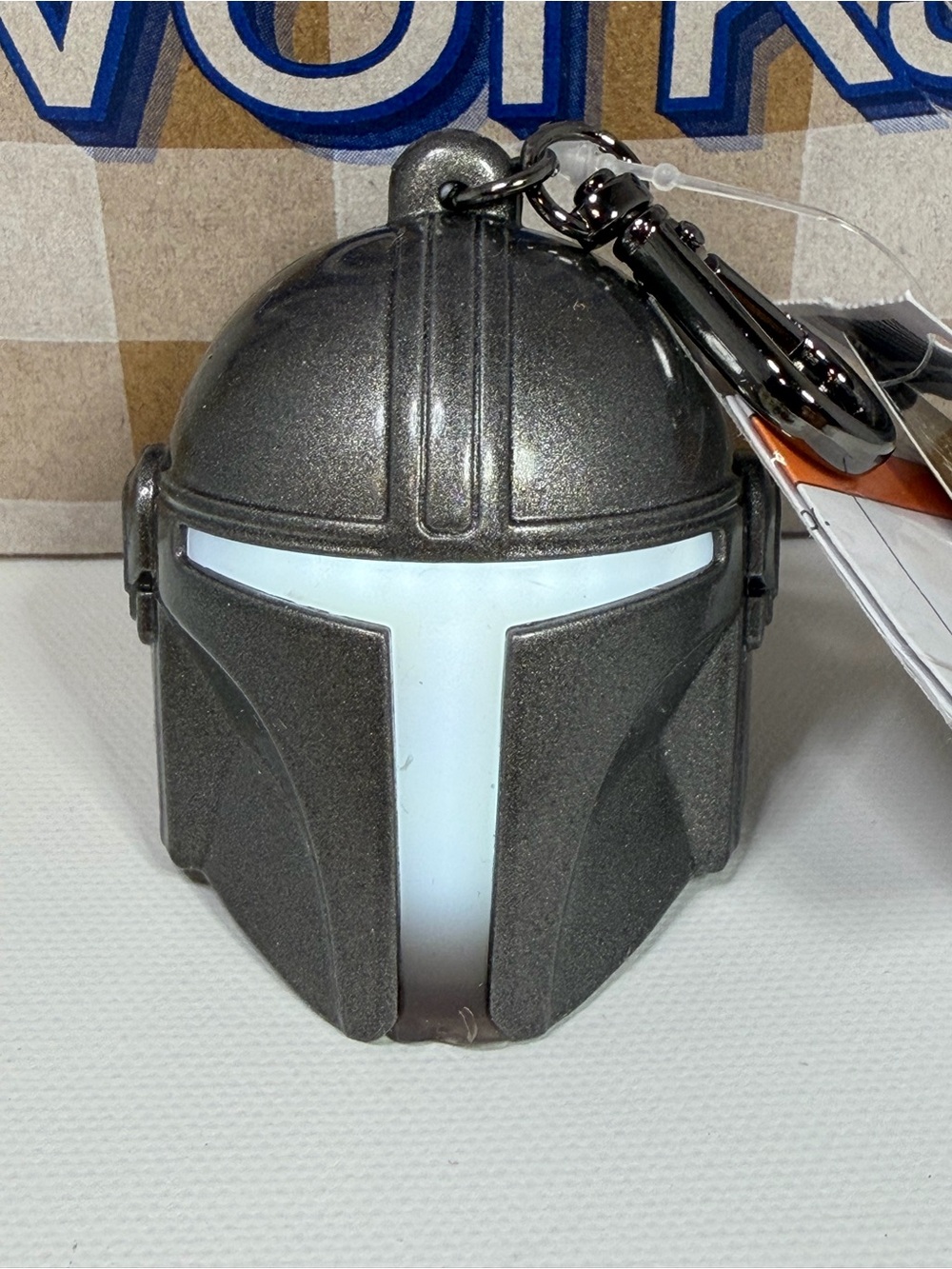 Star Wars Bath & Body Works The Mandalorian Light Up Helmet Pocket Bac Holder